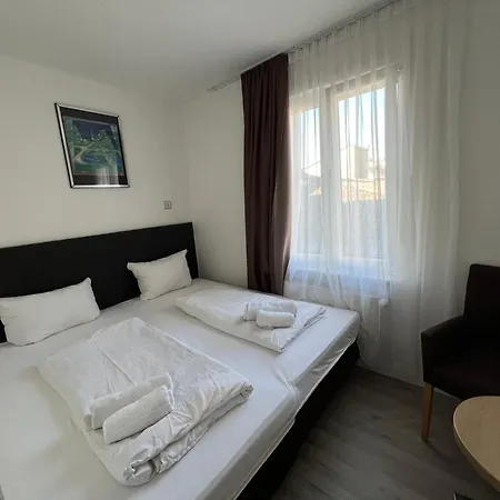 Bed & Breakfast Zum Feti Und Restaurant