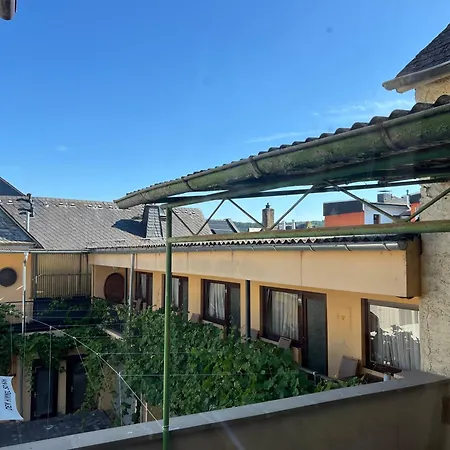 Zum Feti Und Restaurant Ruedesheim am Rhein